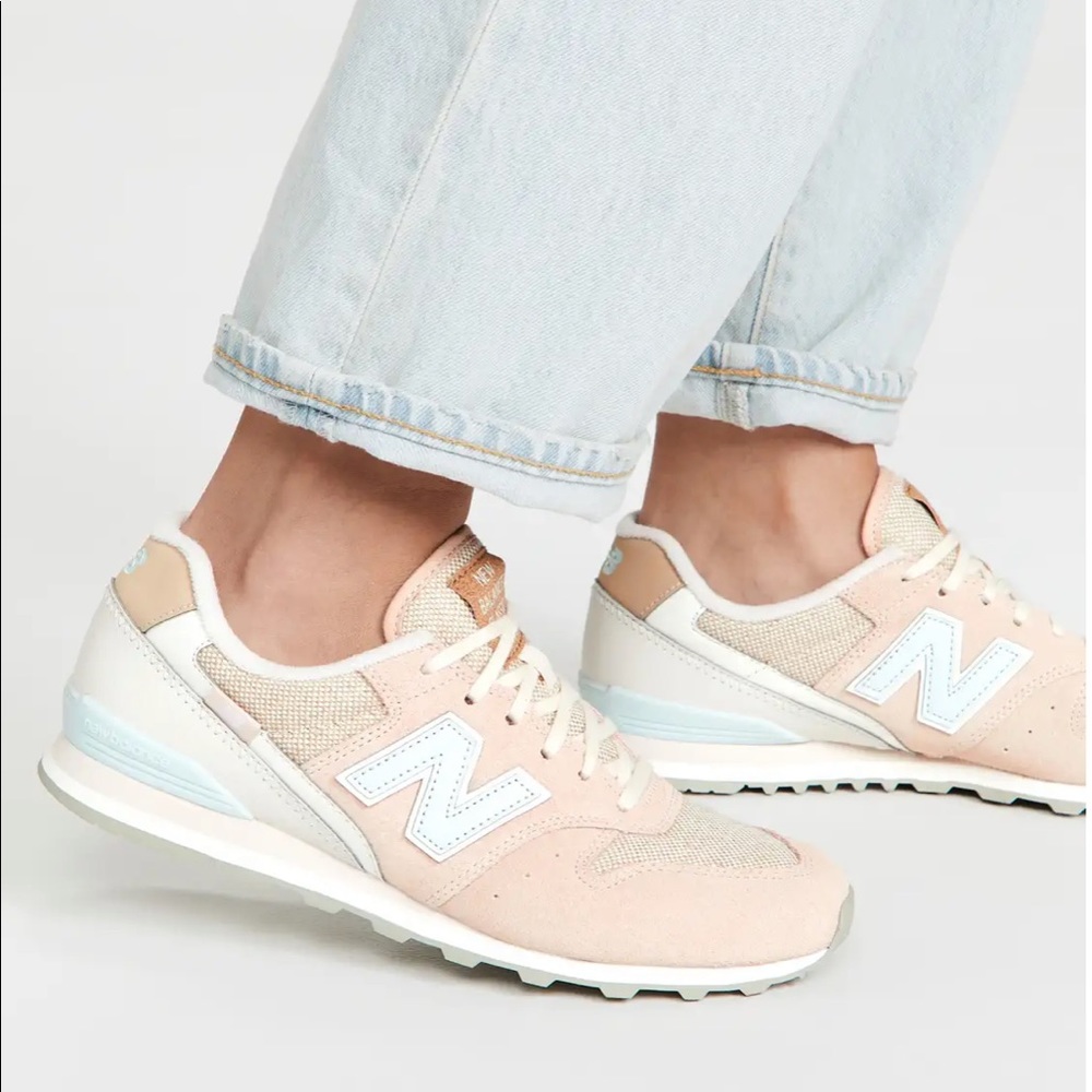 New Balance 996 classic - rosewater size 8.5